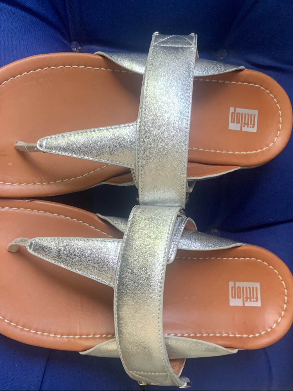 Fit Flop Silver Thong Sandals by - Picture 4 of 4